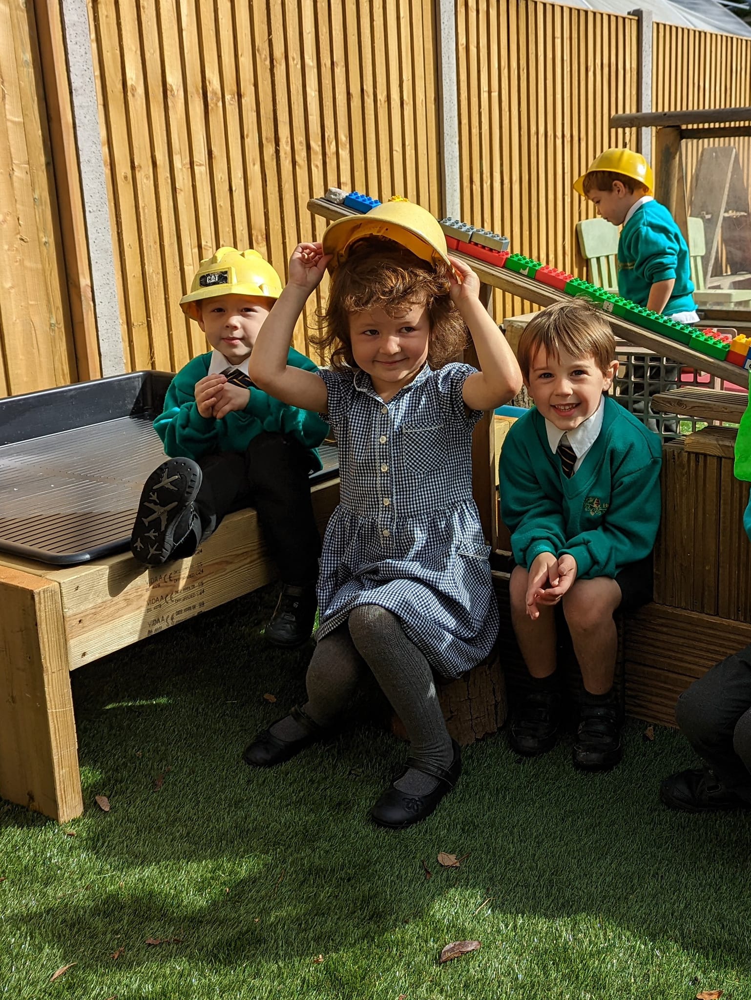 new-eyfs-outdoor-area-horsmonden-primary-academy